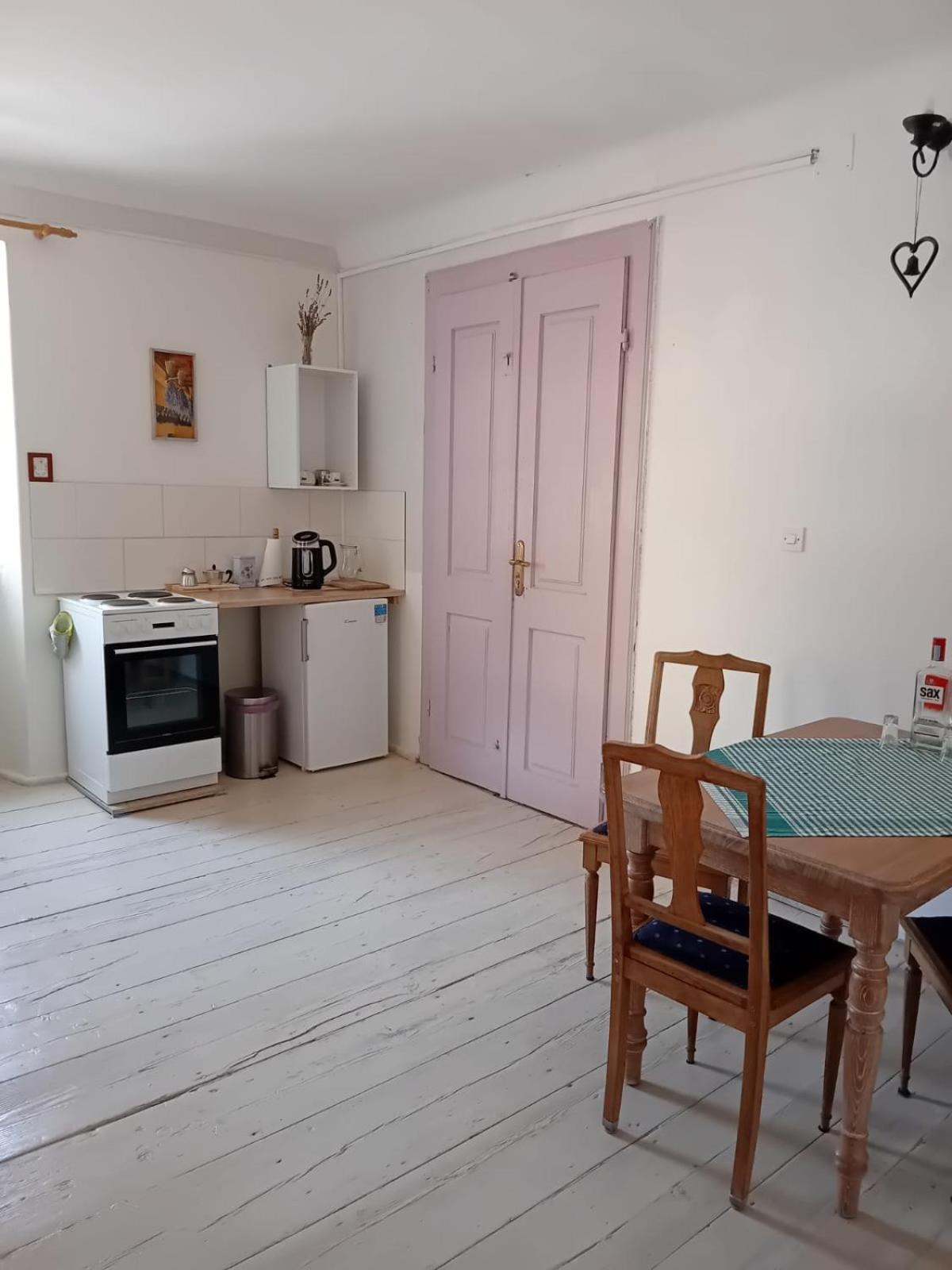 Nerezine Apartmany Centrum Екстериор снимка