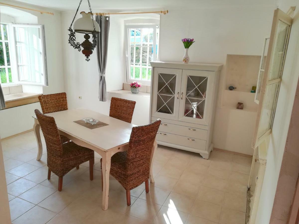 Nerezine Apartmany Centrum Екстериор снимка