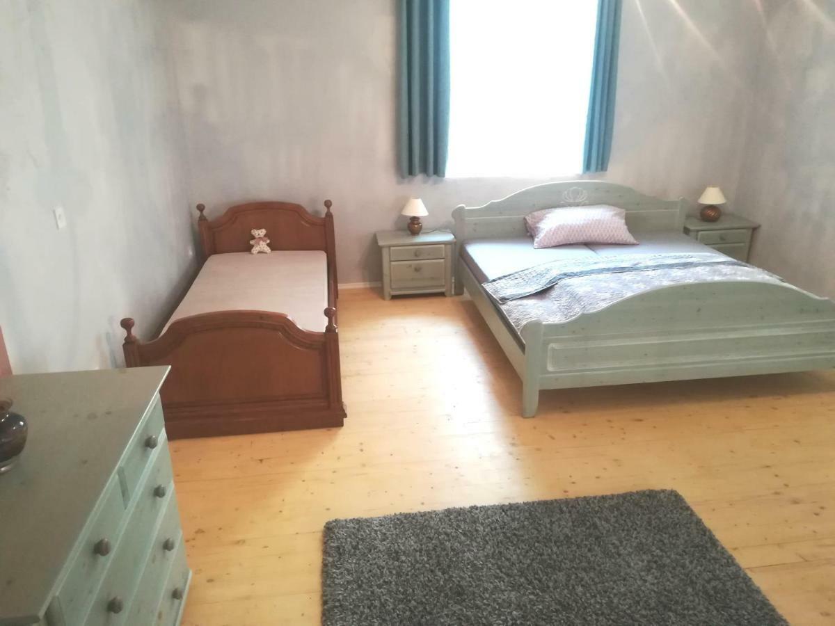 Nerezine Apartmany Centrum Екстериор снимка